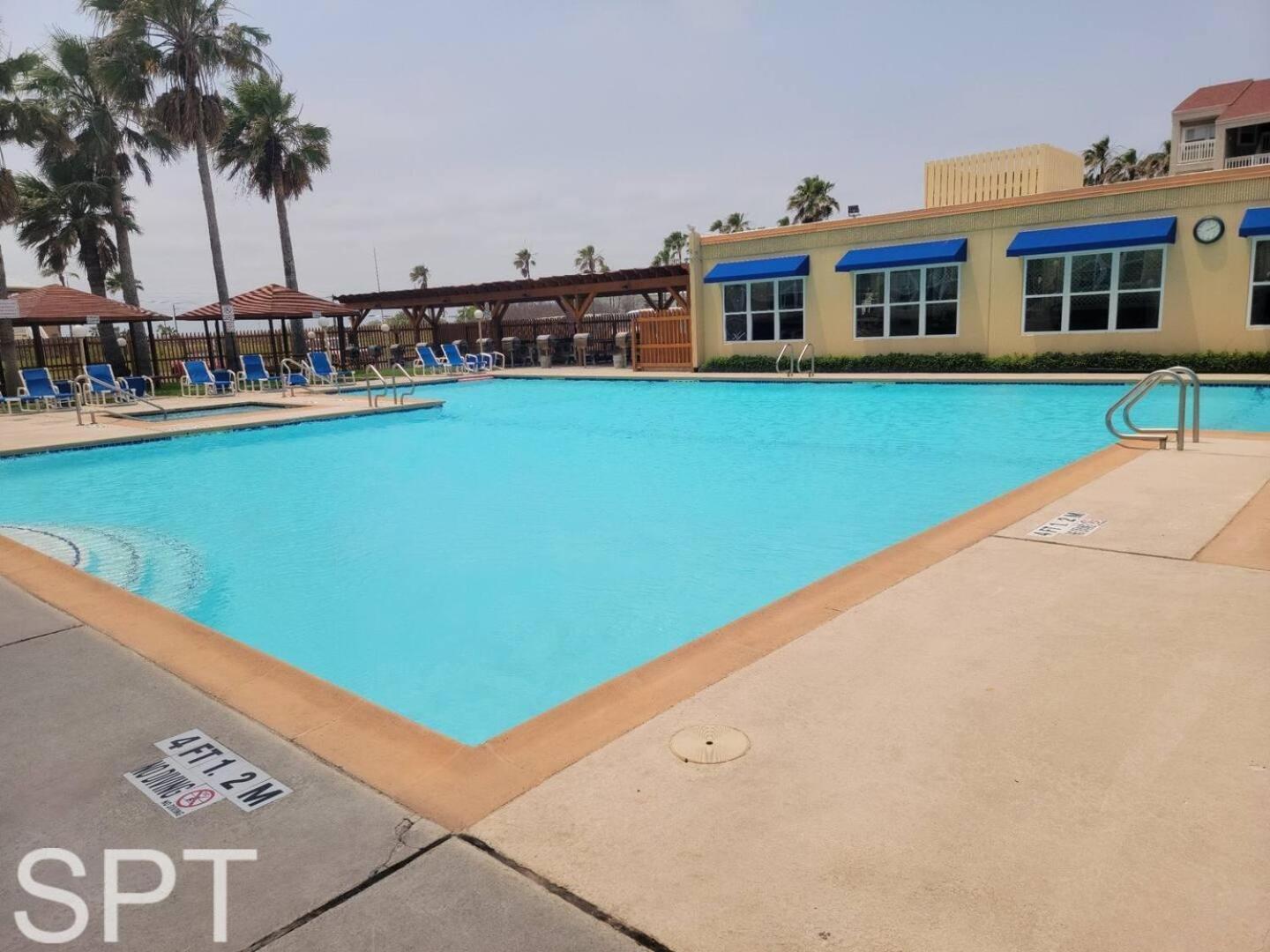 Beach Access Condo With Pool, Hot Tub Area & Bbq - Gulfview I - Unit 213 South Padre Island Dış mekan fotoğraf