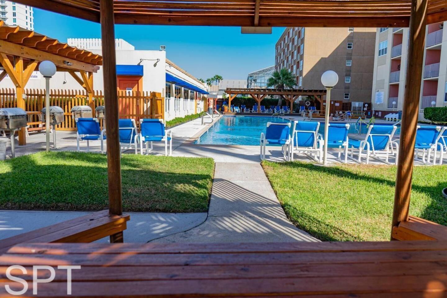 Beach Access Condo With Pool, Hot Tub Area & Bbq - Gulfview I - Unit 213 South Padre Island Dış mekan fotoğraf